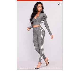 Fashion nova 2 piece set
